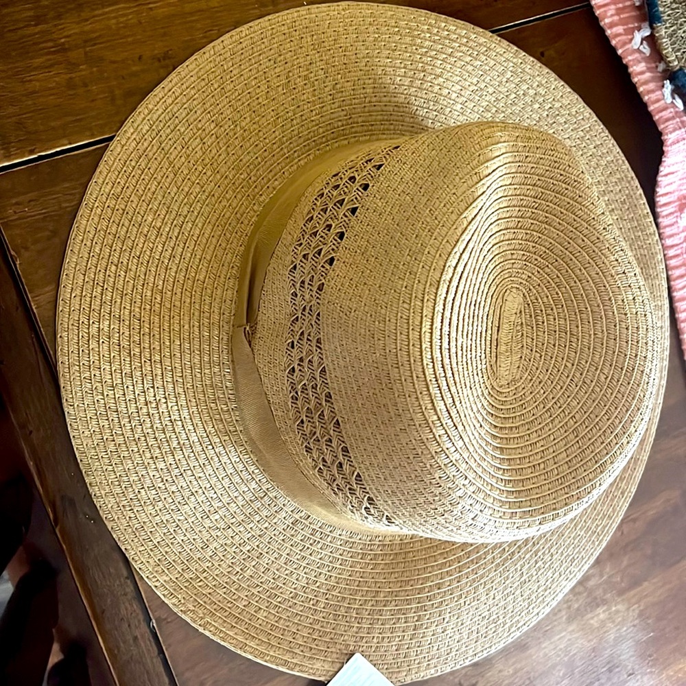 Beach hat
